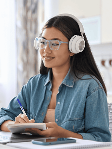 An Interactive School that makes your child happy & stress free